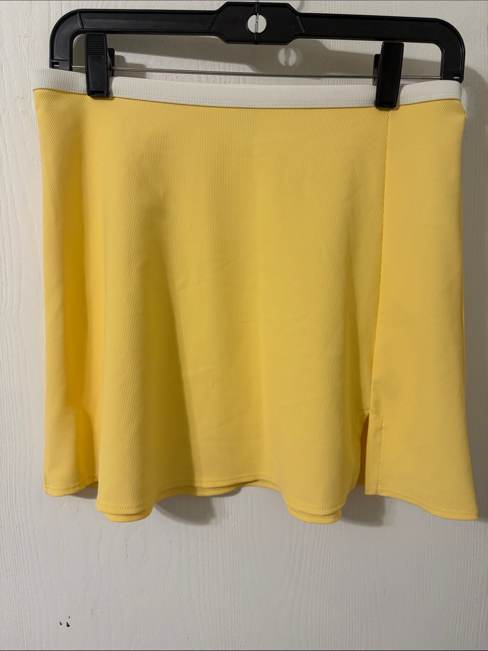 Wilo The Label Skirt Women’s Yellow White Ribbed Athletic Preppy Wear Size Small